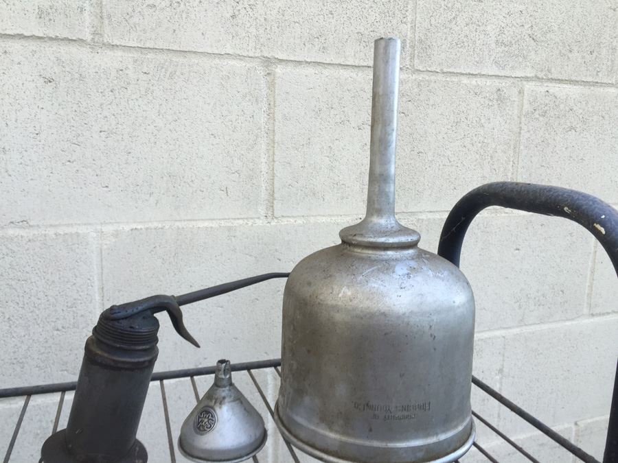 Huge Lot Of Vintage Oil Cans And Vintage Funnels [Photo 8]