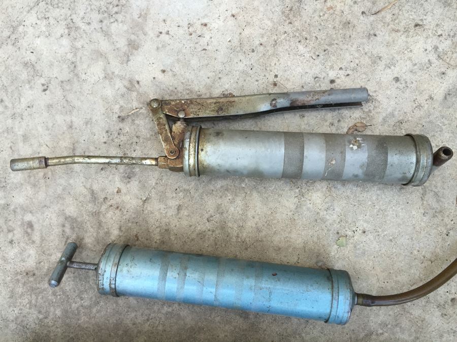 Vintage GRACO Grease Gun (UP-636 Unit) And 2 Other Grease Guns [Photo 11]