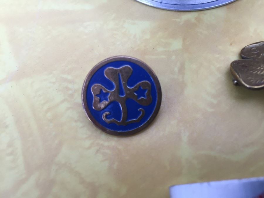 Girl Scout Boy Scout Collectible Lot [Photo 4]