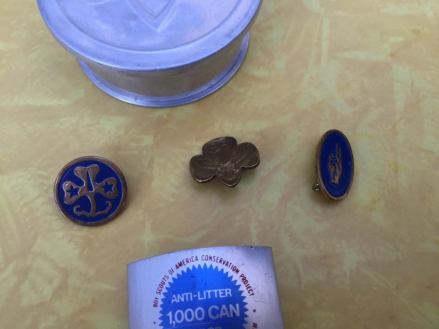 Girl Scout Boy Scout Collectible Lot [Photo 3]