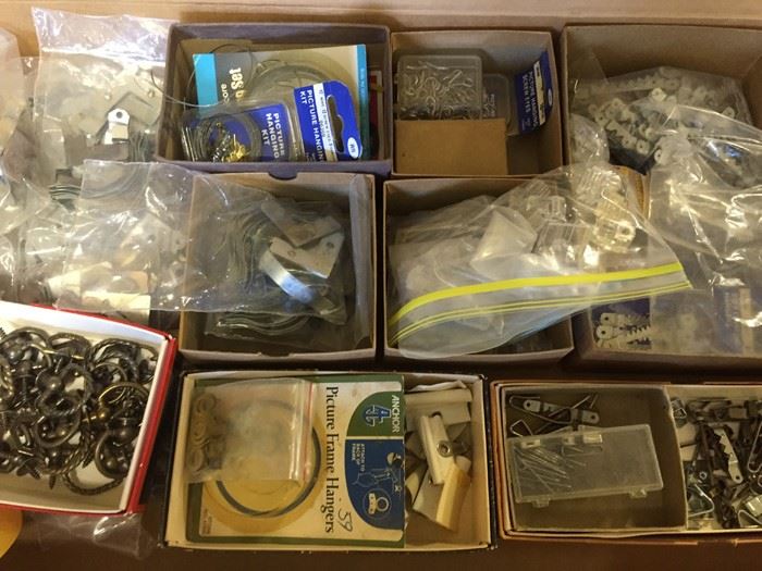 Picture Hanger And Hook Lot [Photo 3]
