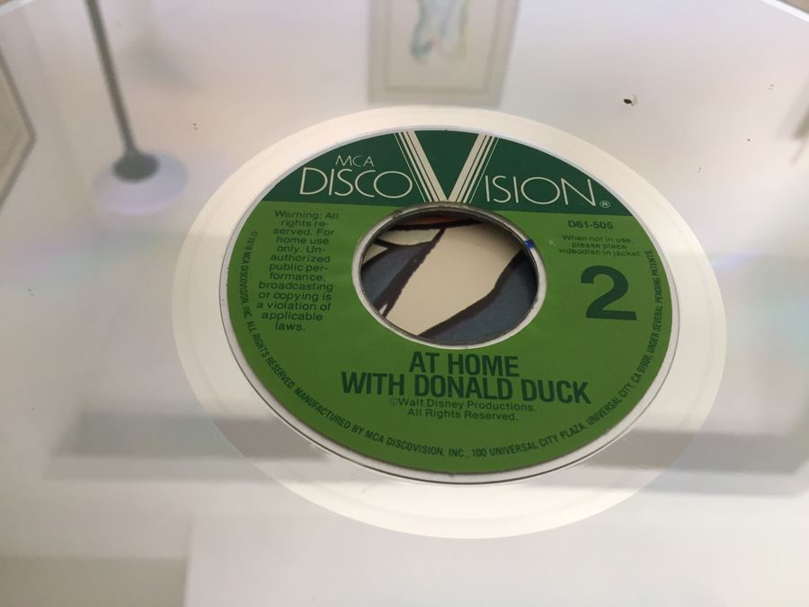 Walt Disney Presents At Home With Donald Duck On Laser Videodisc [Photo 10]