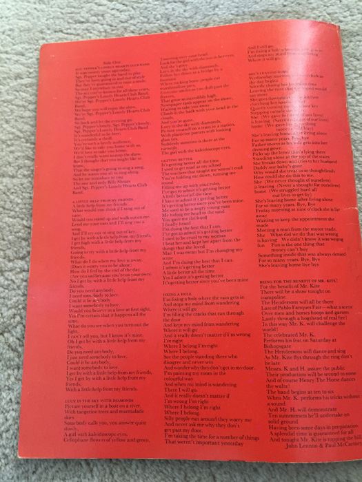 Sgt. Pepper's Lonely Hearts Club Band Music Song Book The Beatles [Photo 15]