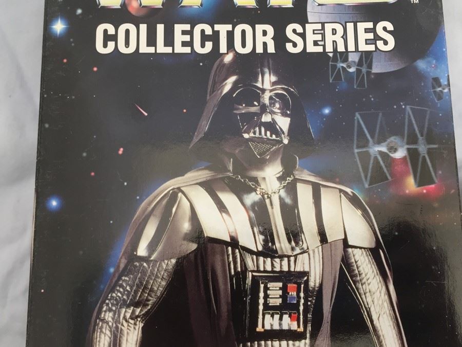 STAR WARS Collector Series DARTH VADER 12' Figure Kenner [Photo 4]