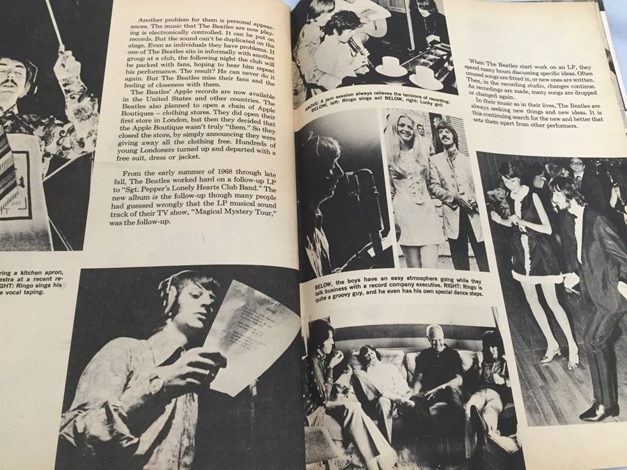 The Official Beatles Yellow Submarine Magazine [Photo 19]