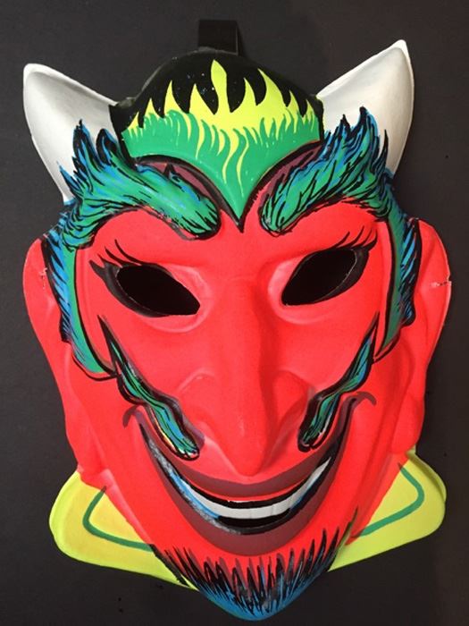 Huge Collection Of Collectible Vintage Halloween Costume Masks [Photo 6]