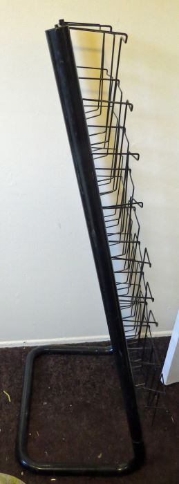 4 ft Tall Wire Comic Book Rack [Photo 3]