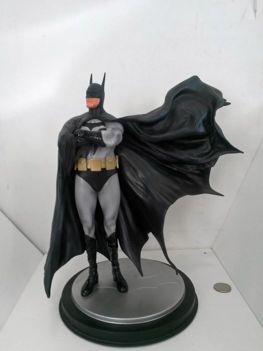 Batman Dark Crusade Statue - Alex Ross LIMITED EDITION