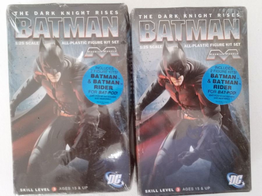 Batman Dark Knight Plastic Figure Set (2 Sets) [Photo 1]