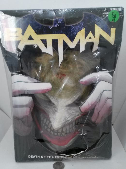 Batman Vol 3 Death In The Family Book & Mask [Photo 2]