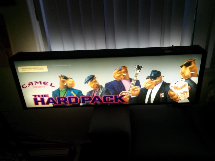 4'0 Long Camel Vintage Cigarettes Lighted Advertisement Sign [Photo 4]