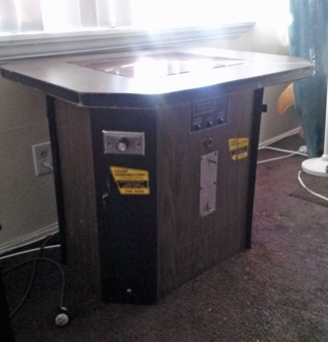 1975 Pong Coin-Op 4-Player Functional Tabletop Video Game (One of First Video Games Ever Made) [Photo 3]