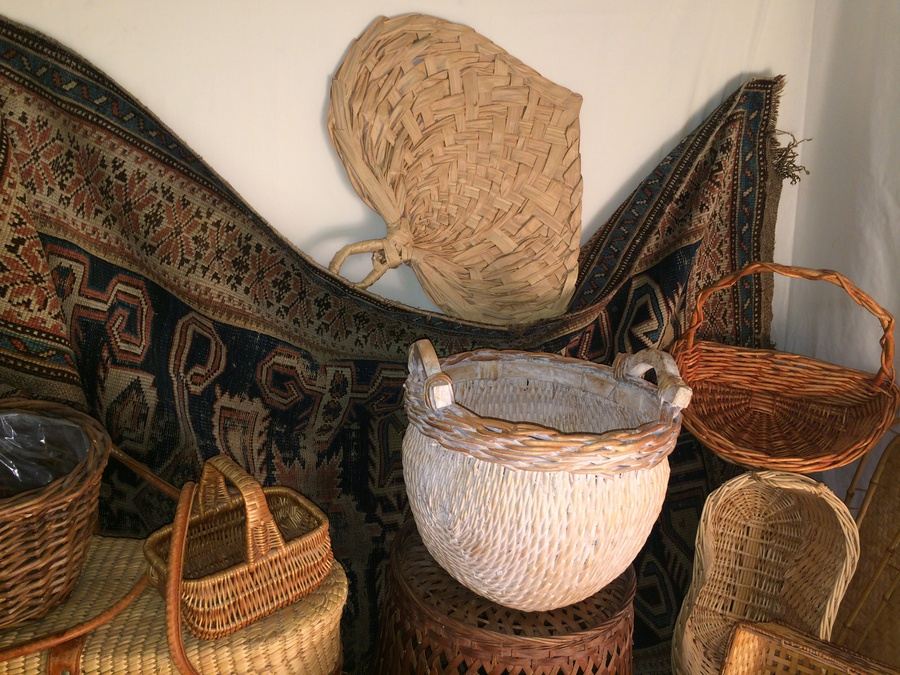 Basket Lot [Photo 5]