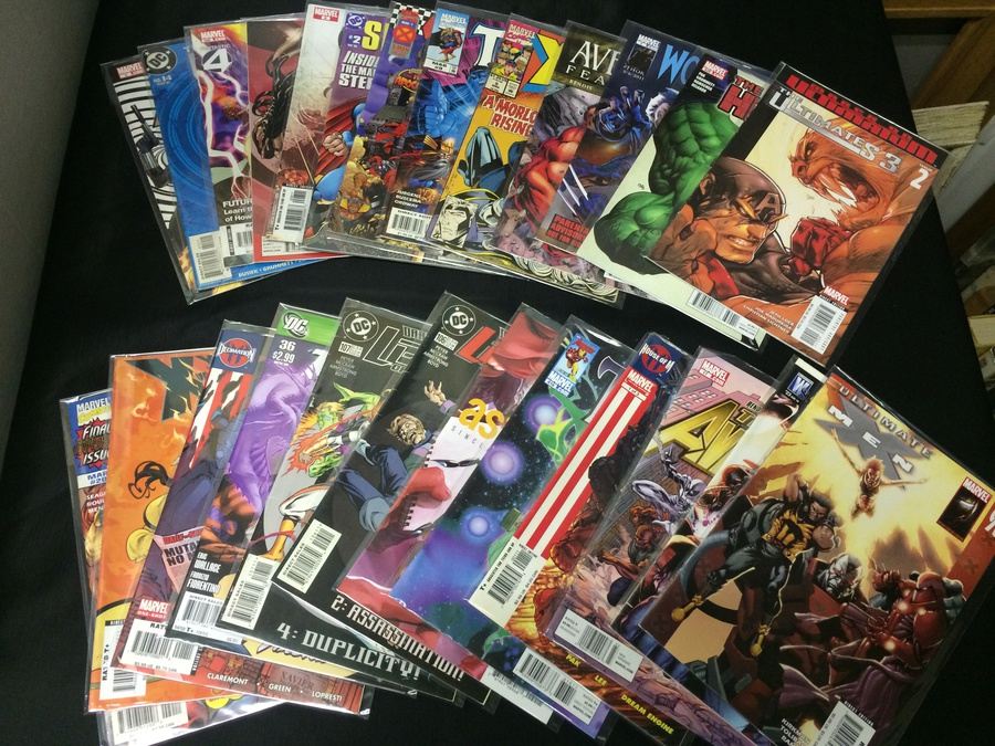 Comic Book Lot [Photo 1]