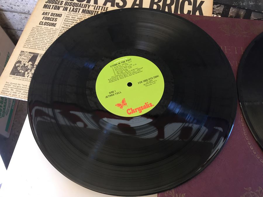 (4) Jethro Tull Vinyl Albums [Photo 11]
