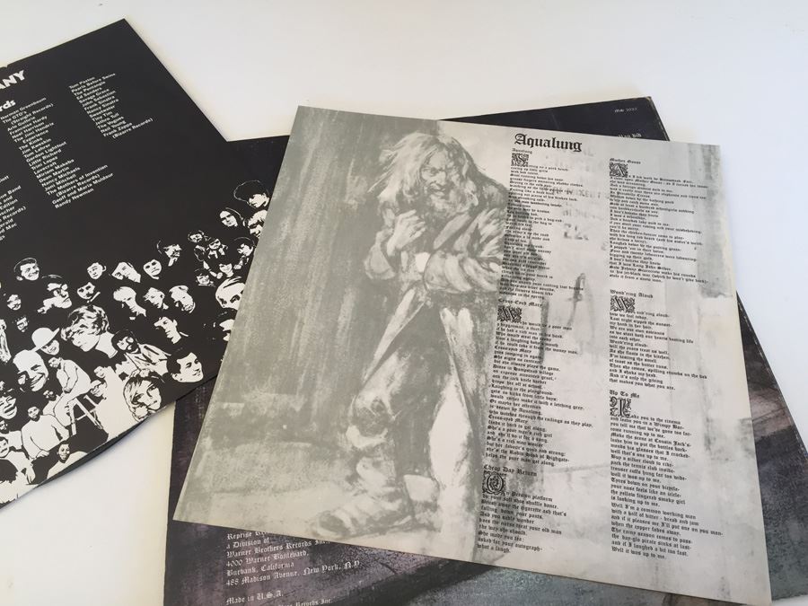 (4) Jethro Tull Vinyl Albums [Photo 22]