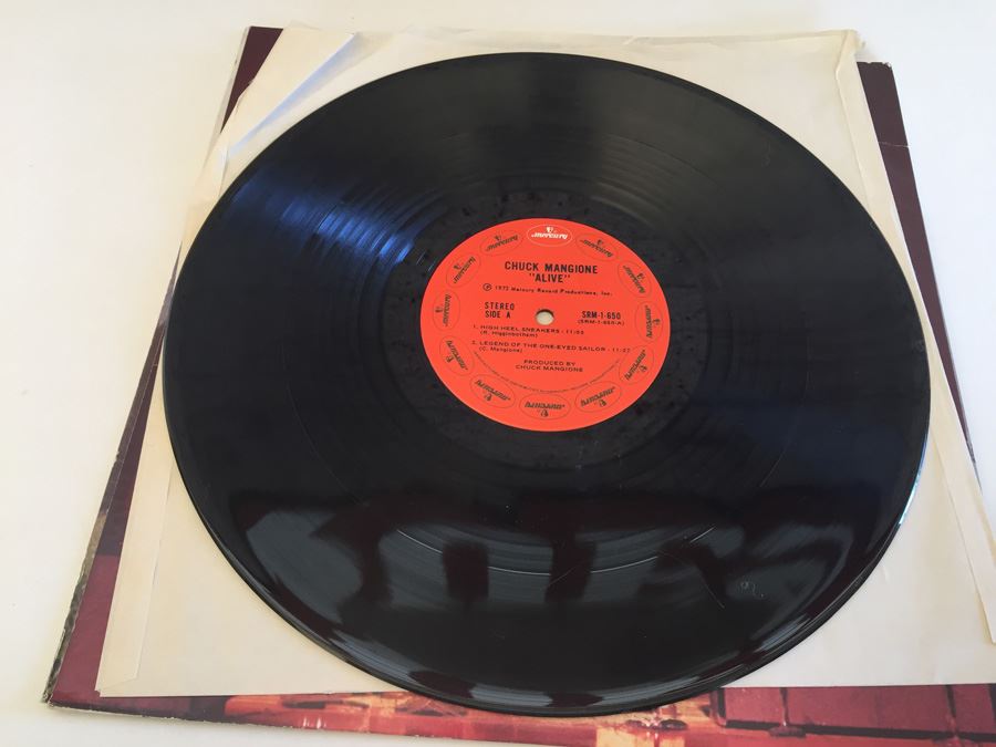 Chuck Mangione Quartet ‎- Alive! - Mercury ‎- SRM 1 650 [Photo 3]