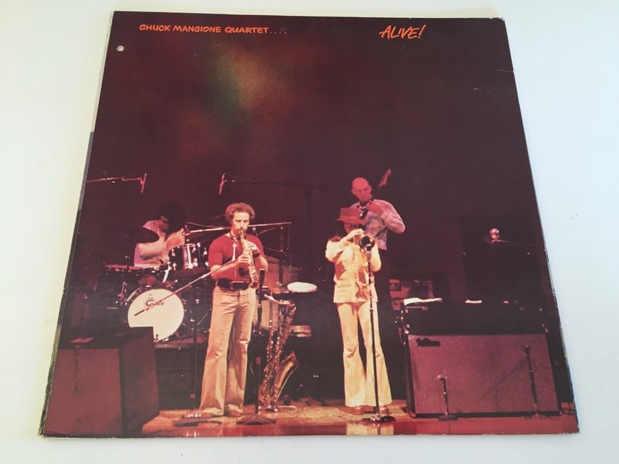 Chuck Mangione Quartet ‎- Alive! - Mercury ‎- SRM 1 650 [Photo 2]