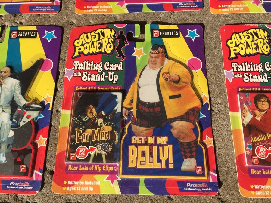 Austin Powers Collectible Lot [Photo 7]