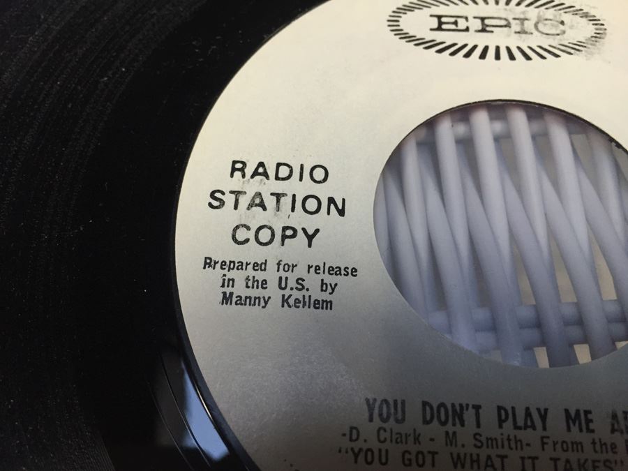 The Dave Clark Five ‎- A Little Bit Now - Epic ‎- 5-10209 - PROMO Radio Station Copy [Photo 3]