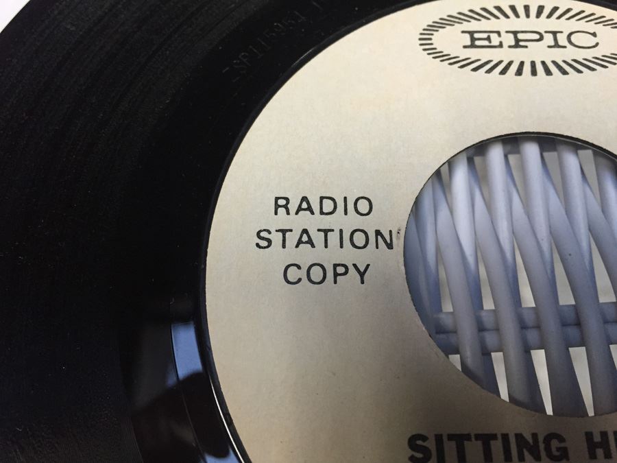 The Dave Clark Five ‎- Nineteen Days - Epic ‎- 5-10076 - PROMO Radio Station Copy [Photo 8]