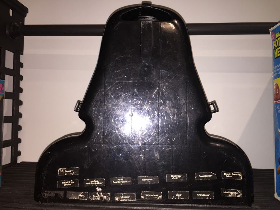 Star Wars Empire Strikes Back Darth Vader Accessory Storage Chamber [Photo 2]