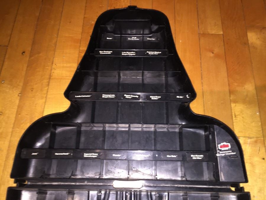 Star Wars Empire Strikes Back Darth Vader Accessory Storage Chamber [Photo 13]