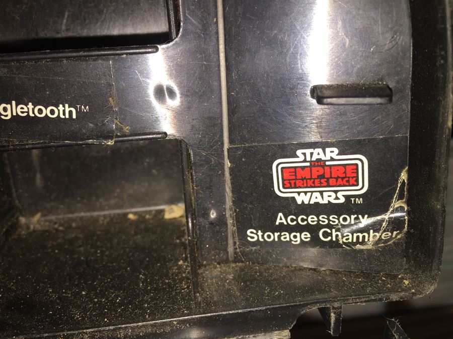 Star Wars Empire Strikes Back Darth Vader Accessory Storage Chamber [Photo 8]