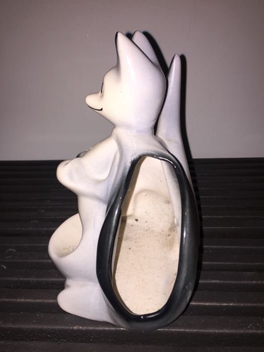 Vintage Mid-Century Boxing Joey Kangaroo Ceramic Dresser Caddy, Jewelry Ring Holder, McCoy Fine Ent Inc [Photo 2]