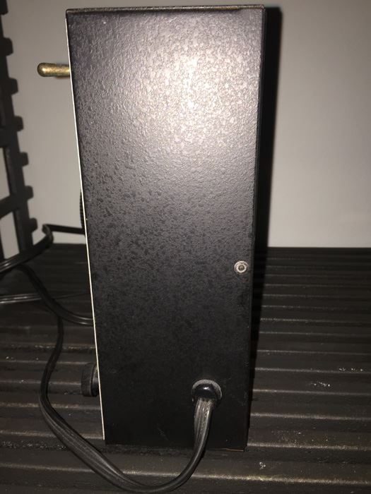 GraLab Model 300 Electro-Mechanical Darkroom Timer - 120V/60/Hz, Timers [Photo 5]