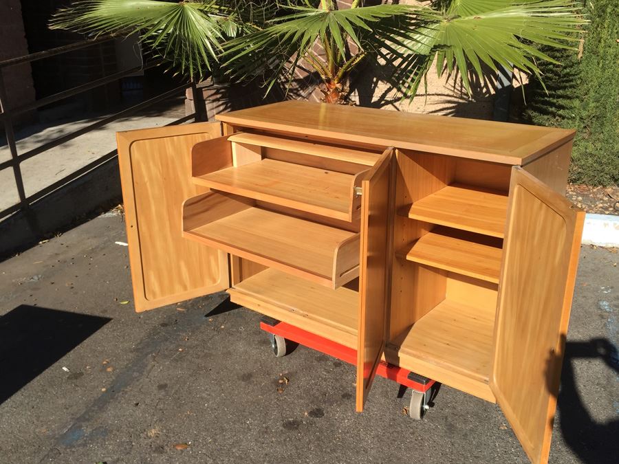 Blonde Drexel Heritage Mid-Century Sideboard [Photo 2]