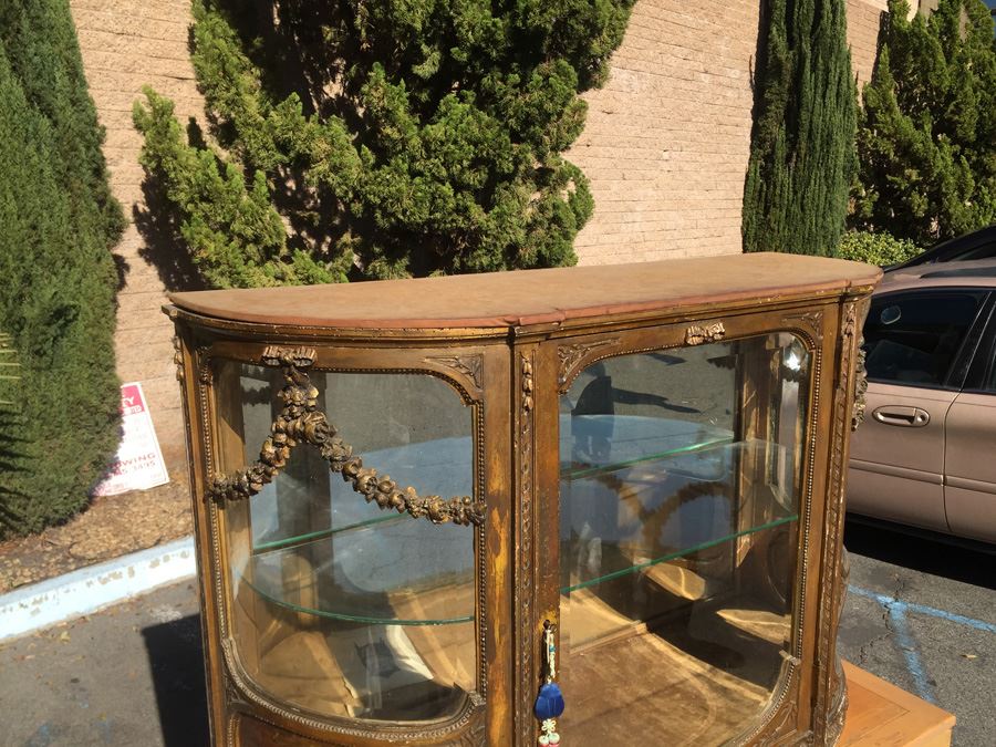 Antique French Gilt Wood Curved Glass Curio Cabinet [Photo 10]