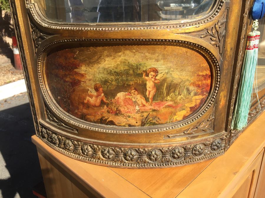 Antique French Gilt Wood Curved Glass Curio Cabinet [Photo 7]