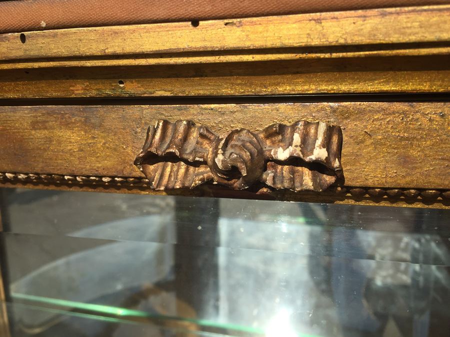 Antique French Gilt Wood Curved Glass Curio Cabinet [Photo 21]