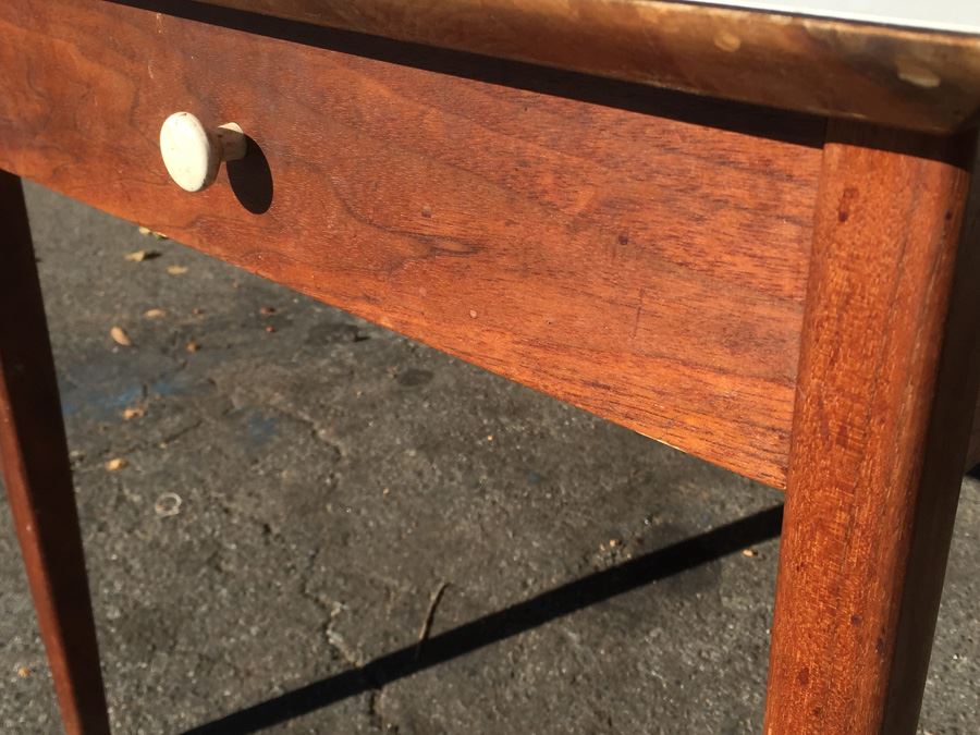 Wooden Mid-Century Side Table [Photo 5]