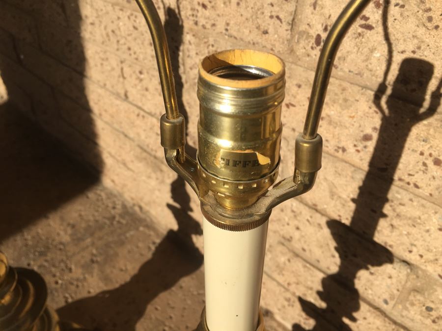 Pair Of Large Stiffel Brass Lamps [Photo 5]