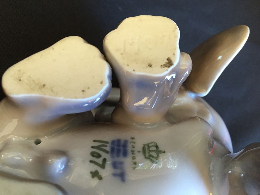 Vintage Royal Copenhagen Denmark DACHSHUND PUPPY, #1407, Chasing His Tail [Photo 9]