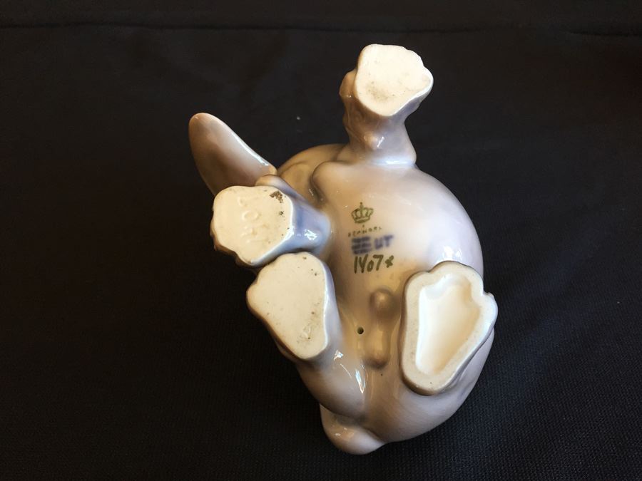 Vintage Royal Copenhagen Denmark DACHSHUND PUPPY, #1407, Chasing His Tail [Photo 8]