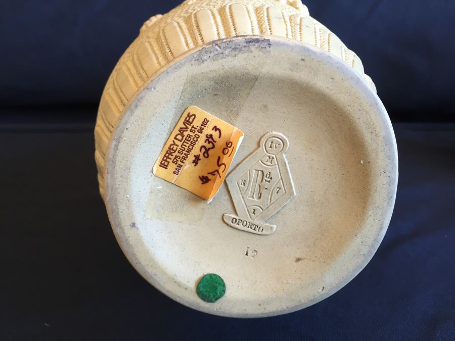 Vintage Wine Pitcher [Photo 3]