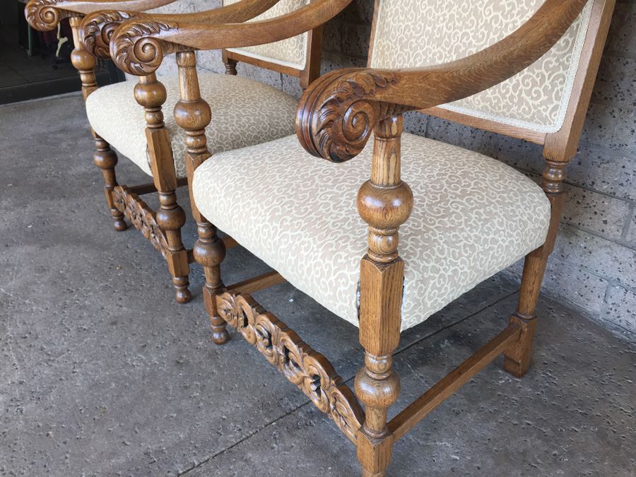 Pair Of Vintage Quartersawn Oak Upholstered Chairs [Photo 4]