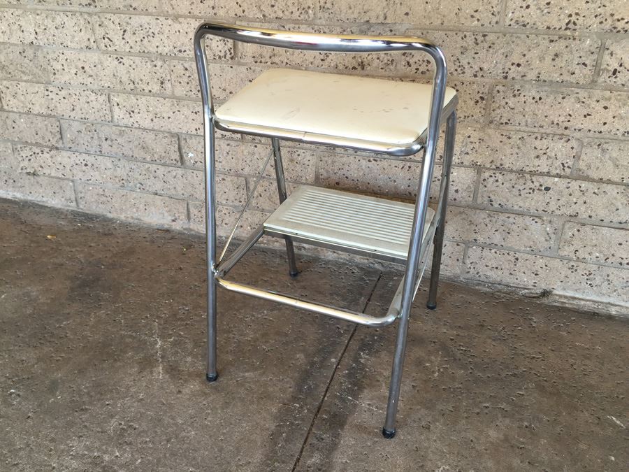 Mid-Century Cosco Chrome Foot Stool [Photo 3]