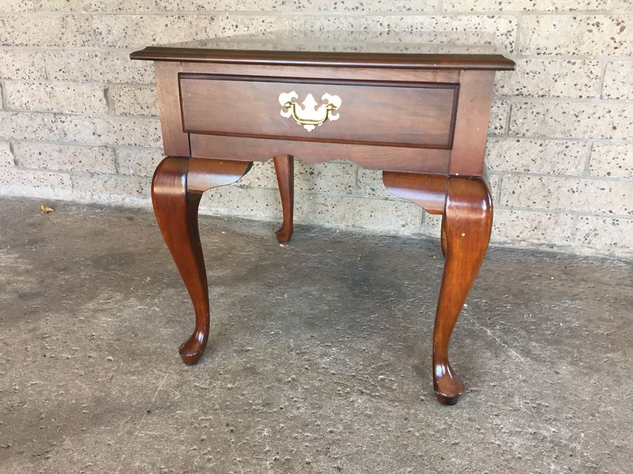 Vintage Solid Wood Side Table With Drawer [Photo 1]