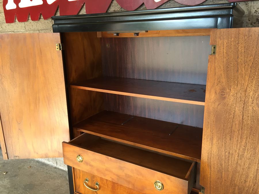 Stanley Furniture Dresser Asian Influenced [Photo 8]