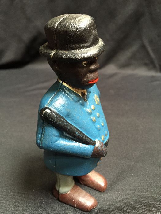 Black Americana Cast Iron Bank [Photo 10]