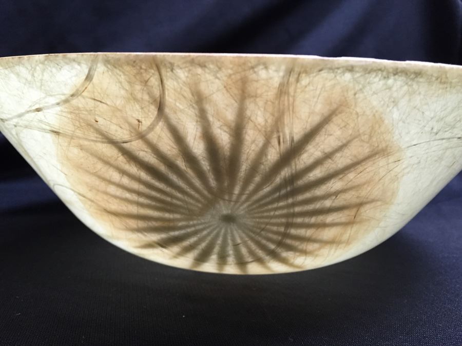 Vintage Mid-Century Fiberglass Bowl [Photo 5]