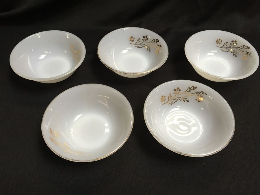 Set Of Federal Glass Bowls