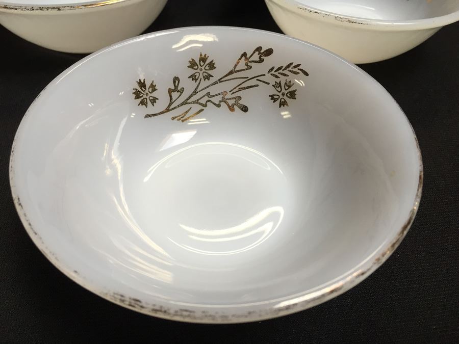 Set Of Federal Glass Bowls [Photo 2]