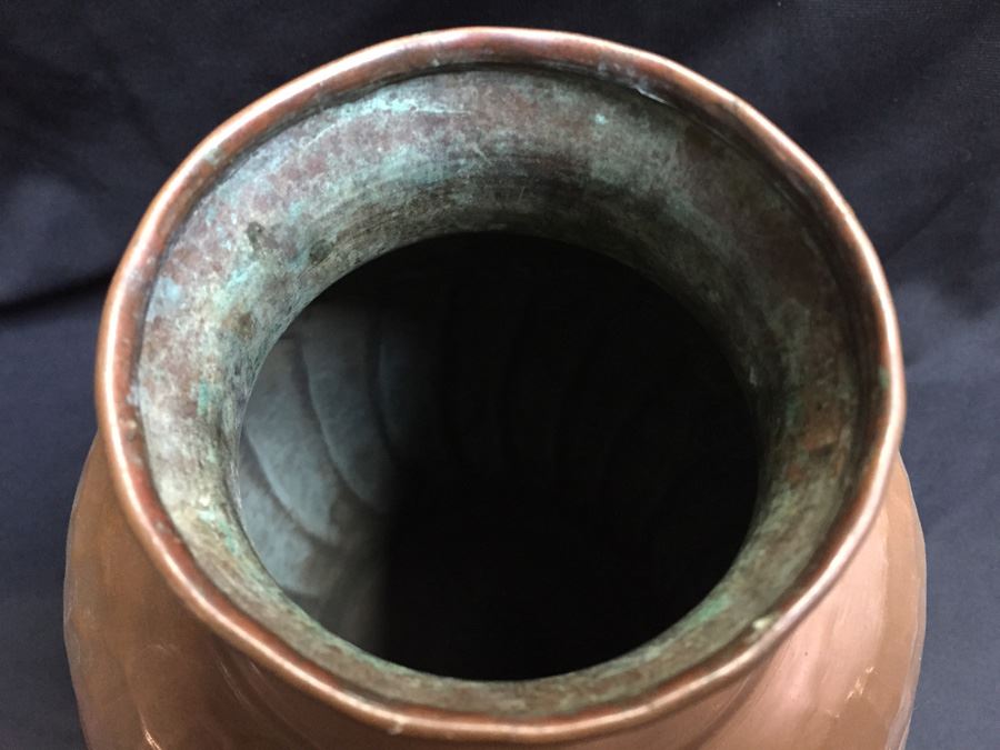 Middle Eastern Hammered Copper Vessel [Photo 2]