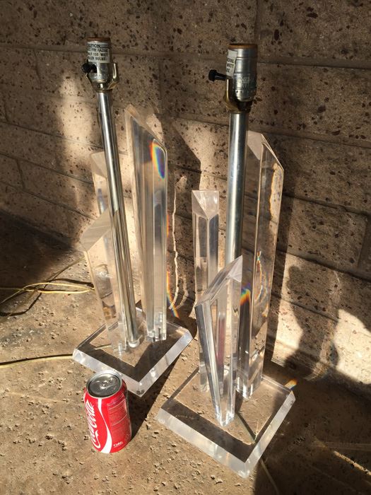 Pair Of Lucite Table Lamps [Photo 14]