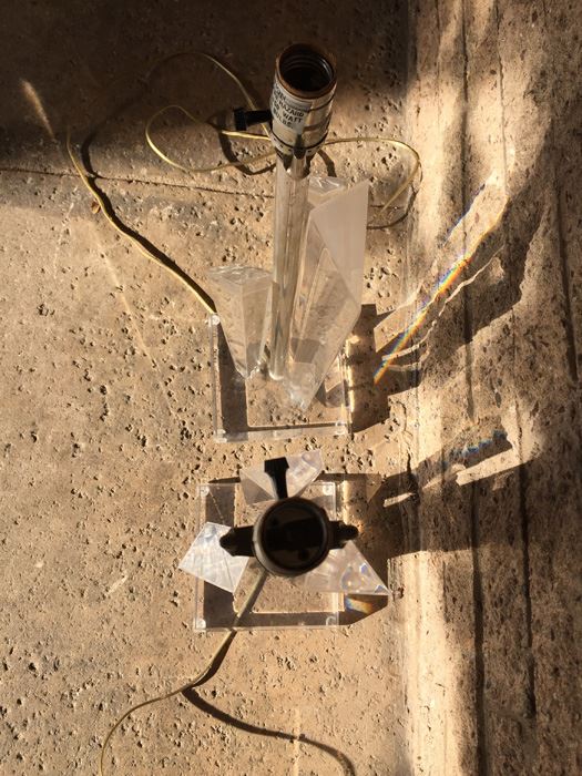 Pair Of Lucite Table Lamps [Photo 11]